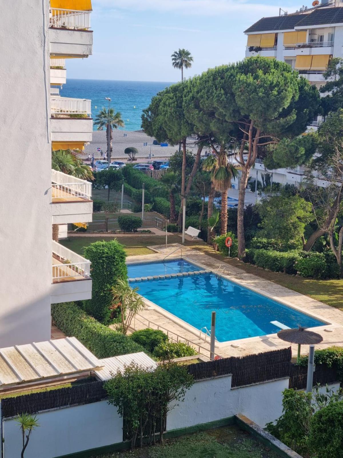 Playa Fenals Apartament